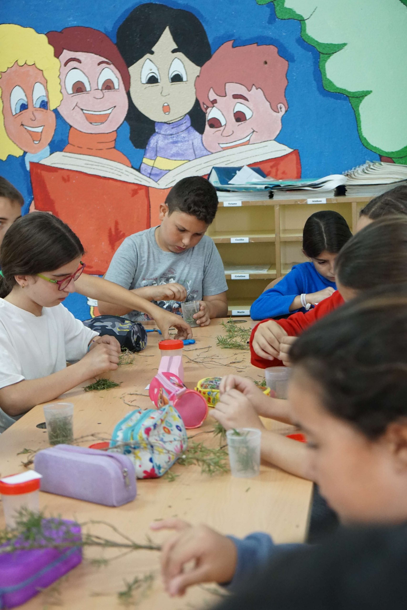 Somos Aldea educativa. Servicios de gestión socioeducativa para Centros Educativos y Ayuntamientos.