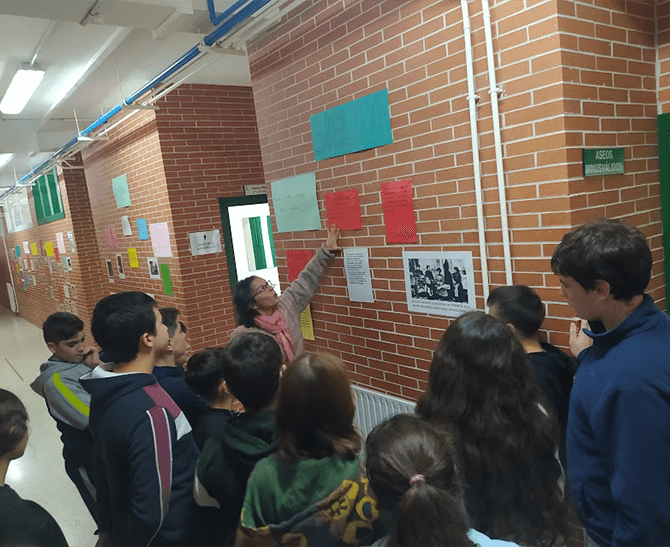 Somos Aldea educativa. Servicios de gestión socioeducativa para Centros Educativos y Ayuntamientos.