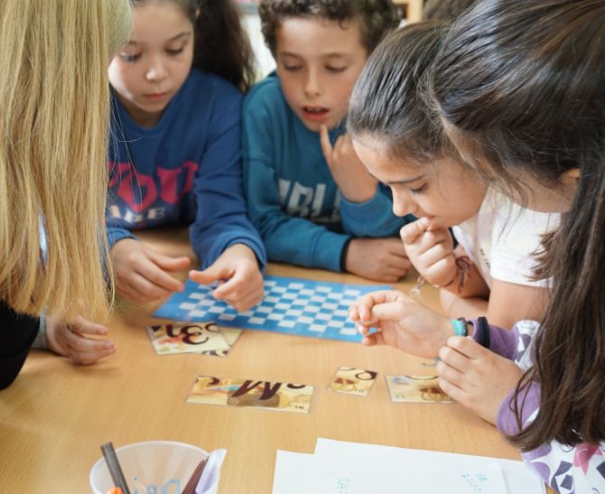 Diseño sin título(4) Somos Aldea educativa. Servicios de gestión socioeducativa para Centros Educativos y Ayuntamientos.